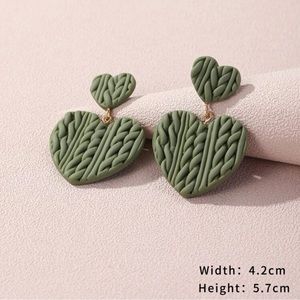 Lovely Heart Shaped Pendant Earrings For Women